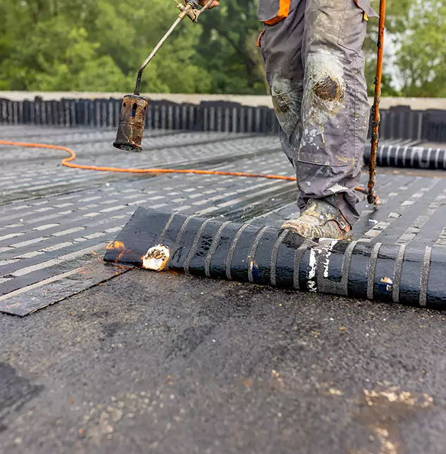 Trusted Membrane Leak Repair: Sealing Mercer Island's Flat Roofs Against Water Intrusion