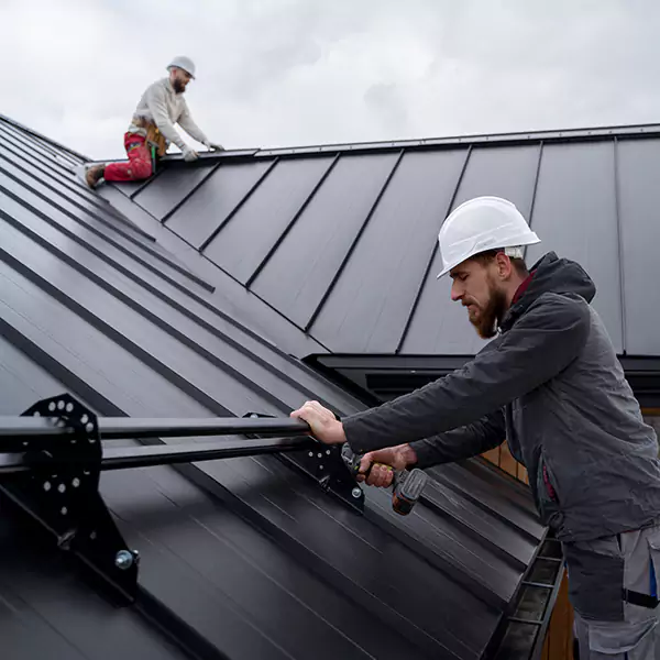Why Mercer Island Property Owners Choose Mercer Island Roofing Pro for Metal Roof Repair?